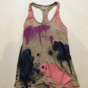 GRAFFITI TANK Torn by ronny kobo